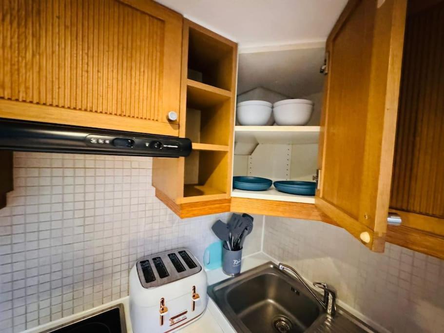 Trio'S Haven In Portebello Road ロンドン エクステリア 写真